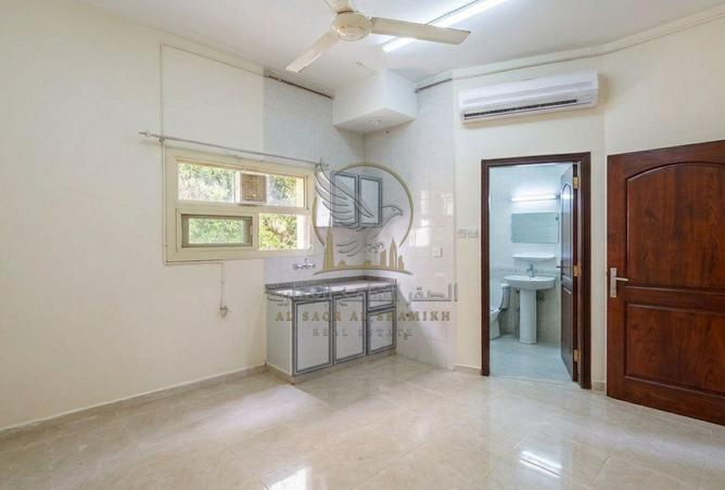 136566427 - Property Image 2