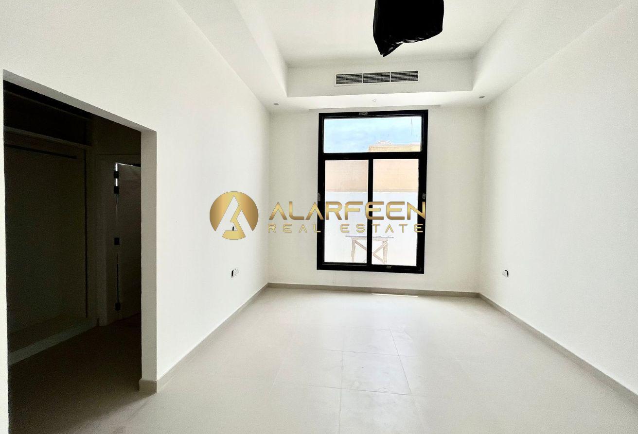 BRAND NEW MODERN 4-BR IN AL BARSHA photo 9