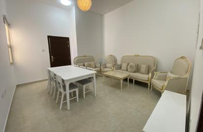 Apartment - 2 Bedrooms - 2 Bathrooms for rent in Shareat Al Muwaji - Al Muwaiji - Al Ain