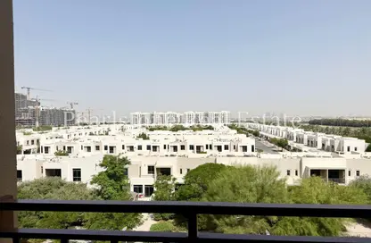 Apartment - 1 Bedroom - 1 Bathroom for sale in Zahra Breeze Apartments 4A - Zahra Breeze Apartments 4 - Zahra Breeze Apartments - Town Square - Dubai