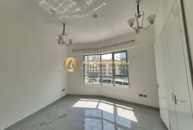 155584778 - Property Image 2