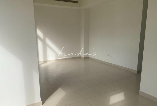 144599164 - Property Image 3