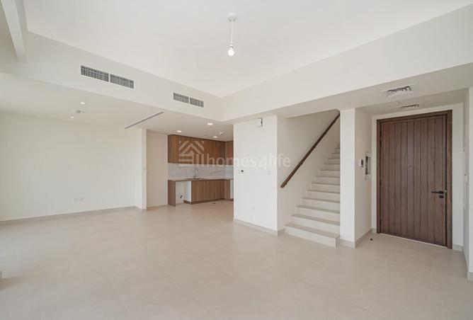 73844471 - Property Image 3