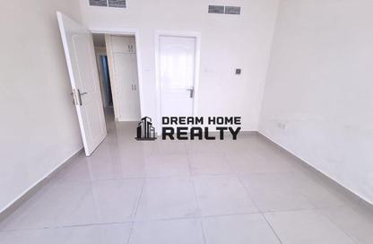 Apartment - 1 Bedroom - 2 Bathrooms for rent in Al Kanana Building - Al Khan Lagoon - Al Khan - Sharjah
