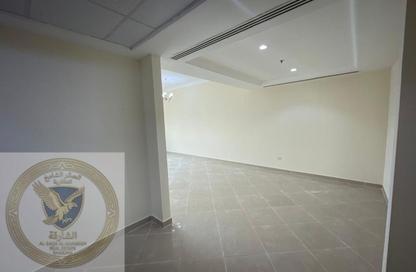 Apartment - 2 Bedrooms - 3 Bathrooms for rent in Al Majaz 1 - Al Majaz - Sharjah Apartment - 2 Bedrooms - 3 Bathrooms for rent in Al Majaz 1 - Al Majaz - Sharjah