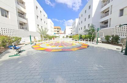 Apartment - 2 Bedrooms - 2 Bathrooms for rent in Al Kifaf Apartments - Al Karama - Dubai