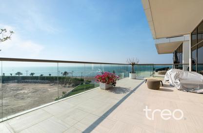 Apartment - 2 Bedrooms - 2 Bathrooms for sale in The 8 - The Crescent - Palm Jumeirah - Dubai