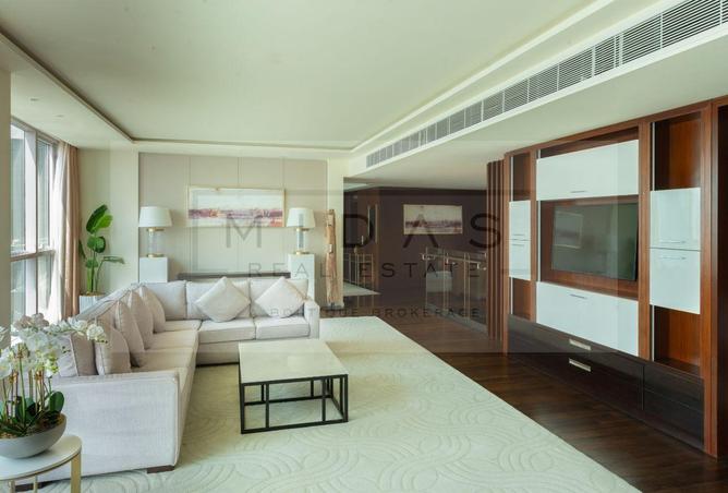 Duplex I Spacious I Panoramic Waterfront Views — photo 2
