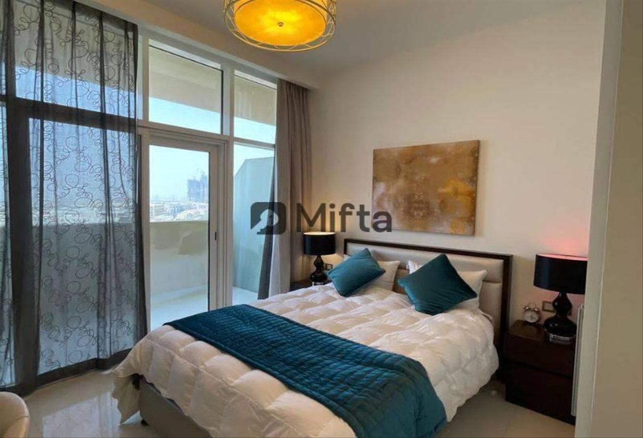 Stunning 1 BR | Fully Furnished | Prime photo 8