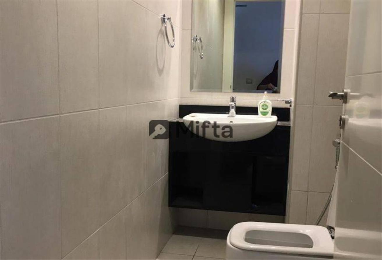 Stunning 1 BR | Fully Furnished | Prime photo 14