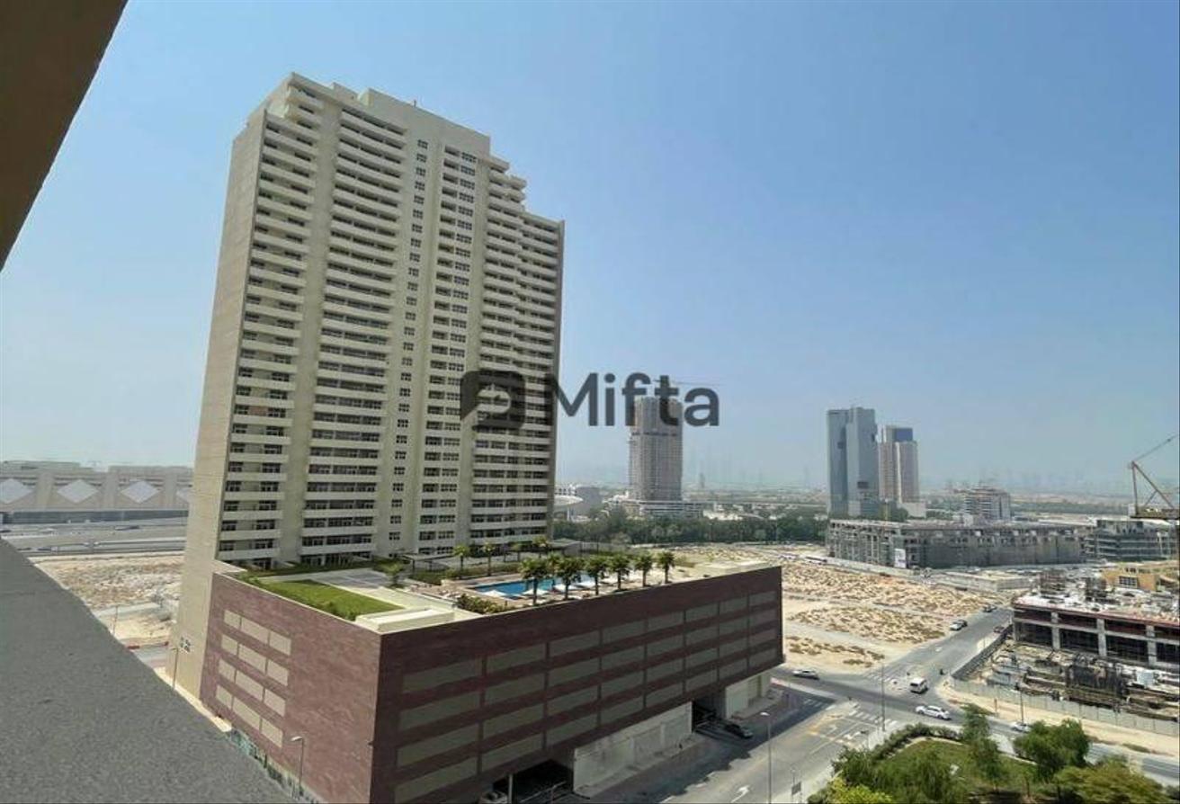 Stunning 1 BR | Fully Furnished | Prime photo 16