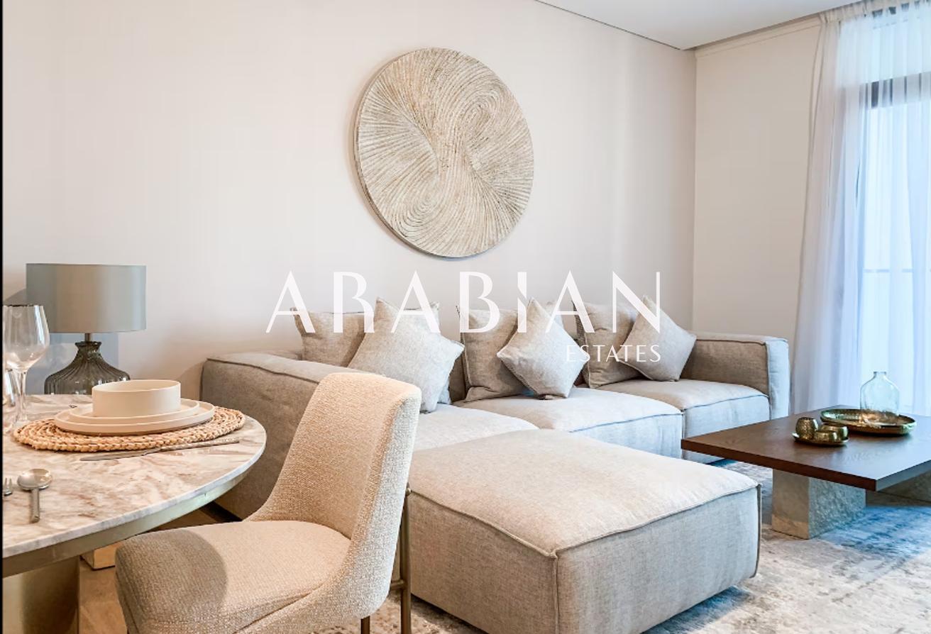 LUXURY FURNISHED | LOW FLOOR | VACANT photo 4