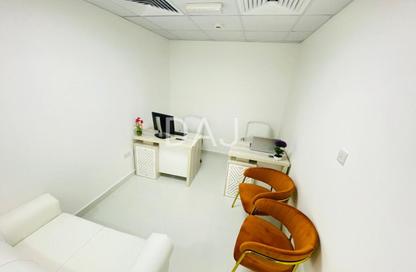 Office Space - Studio - 1 Bathroom for rent in Silver Home Building - Hor Al Anz - Deira - Dubai Office Space - Studio - 1 Bathroom for rent in Silver Home Building - Hor Al Anz - Deira - Dubai