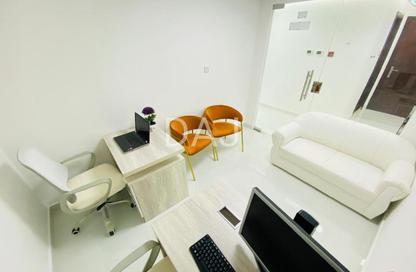 Office Space - Studio - 1 Bathroom for rent in Silver Home Building - Hor Al Anz - Deira - Dubai