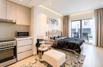 Apartment - Studio - 1 for rent in Waters Edge - Yas Island - Abu Dhabi