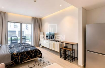 Apartment - Studio - 1 for rent in Waters Edge - Yas Island - Abu Dhabi