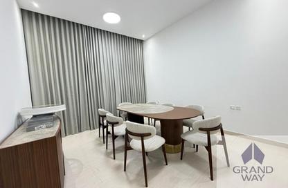 Villa - 4 Bedrooms - 5 Bathrooms for rent in Al Aweer 1 - Al Aweer - Dubai