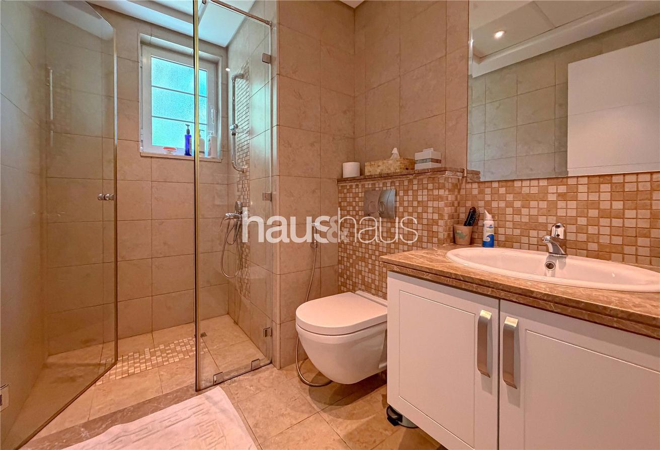 Upgraded | Private Pool | Large Plot photo 15