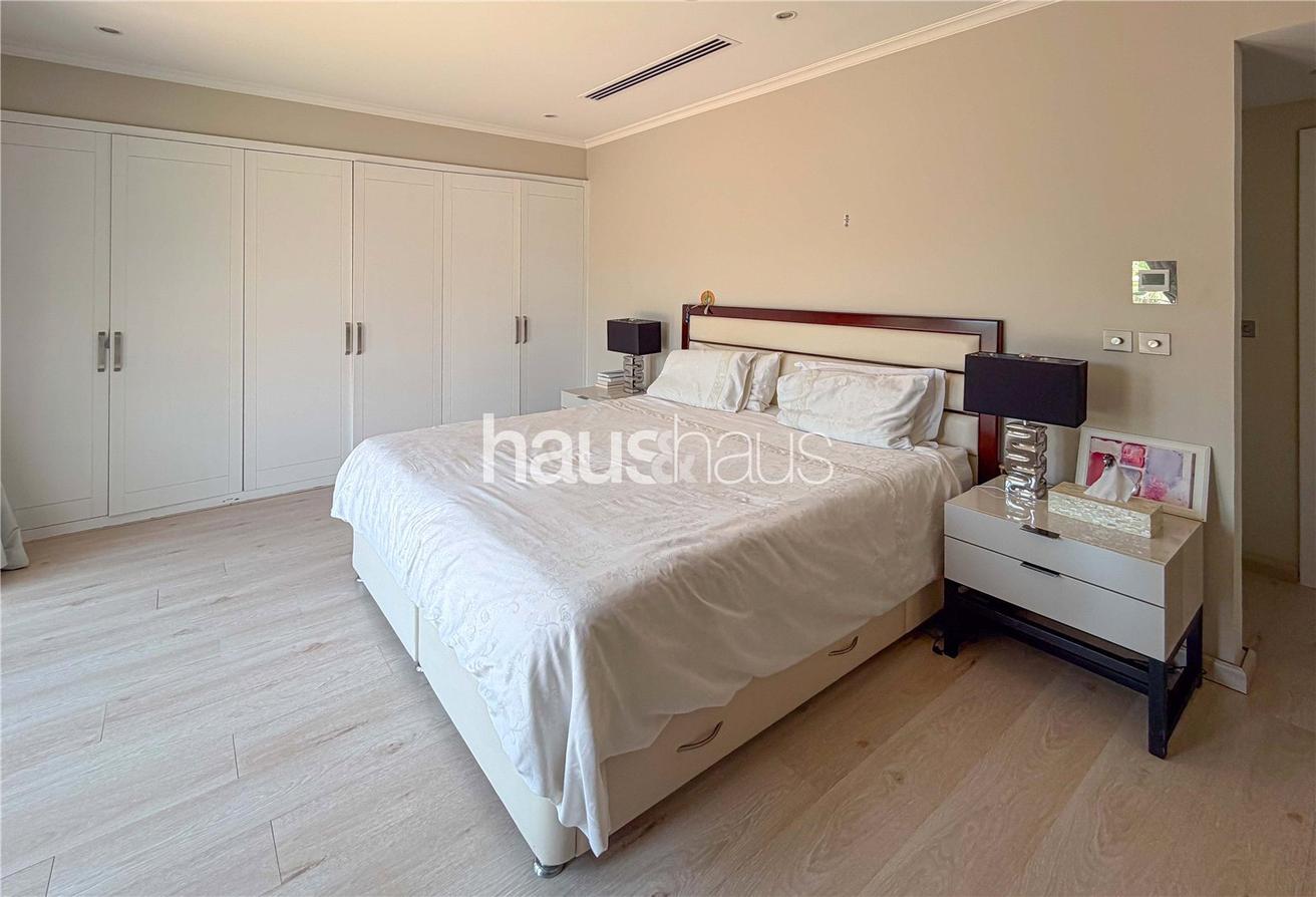 Upgraded | Private Pool | Large Plot photo 7