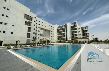 Apartment - Studio - 1 Bathroom for rent in Leonardo Residences - Masdar City - Abu Dhabi