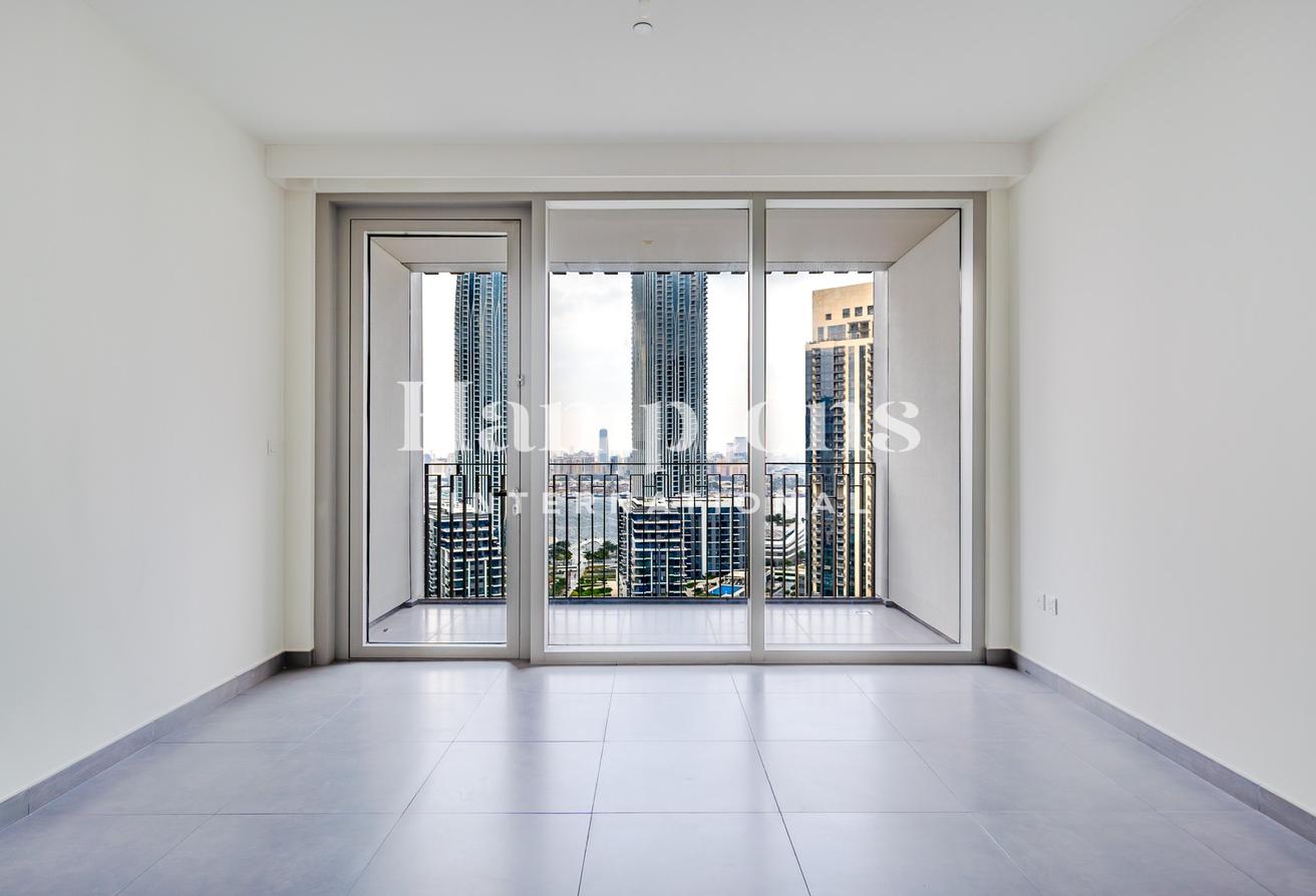 1-Bedroom Apartment | Full Park View photo 6