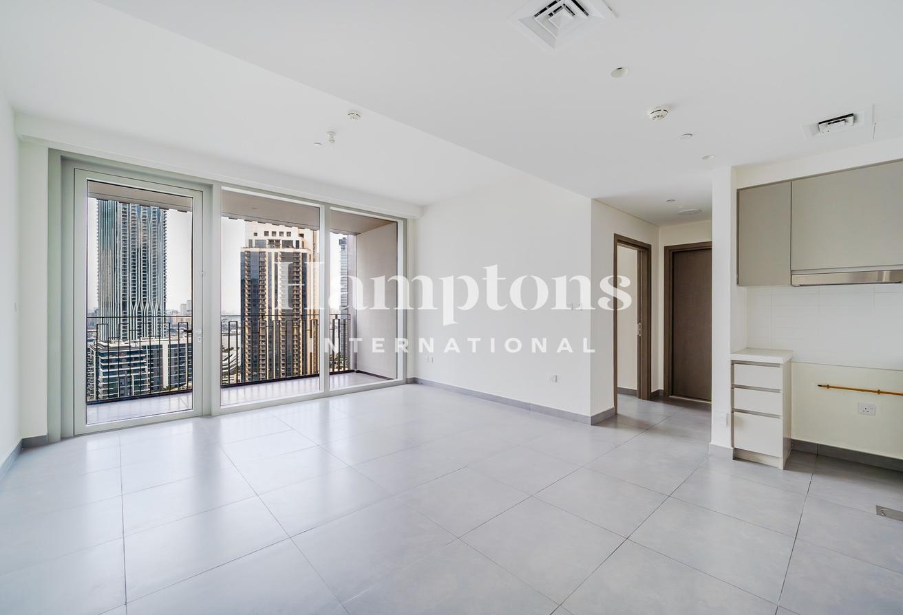 1-Bedroom Apartment | Full Park View photo 2