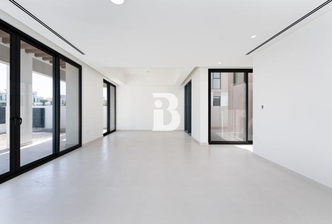 73113185 - Property Image 2