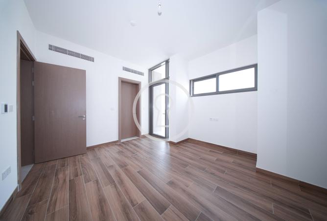 105991457 - Property Image 3