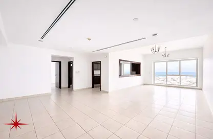 شقة - 2 غرف نوم - 2 حمامات للايجار في برج لطيفة - شارع الشيخ زايد - دبي