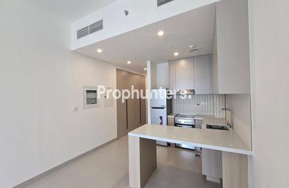 Apartment - Studio - 1 for sale in Weybridge Gardens 1 - Weybridge Gardens - Dubai Land Residence Complex - Dubai
