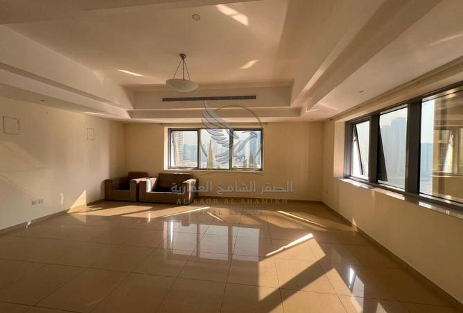 133889308 - Property Image 3
