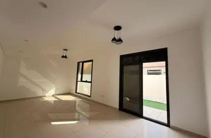 Villa - 3 Bedrooms - 4 Bathrooms for rent in Nasma Residence - Al Tai - Sharjah