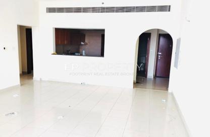 Apartment - 2 Bedrooms - 3 Bathrooms for rent in Golf Tower - Dubai Sports City - Dubai Apartment - 2 Bedrooms - 3 Bathrooms for rent in Golf Tower - Dubai Sports City - Dubai