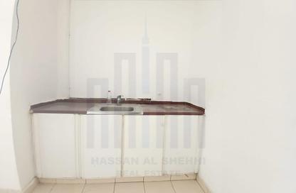 Apartment - Studio - 1 for rent in Fire Station Road - Muwaileh - Sharjah