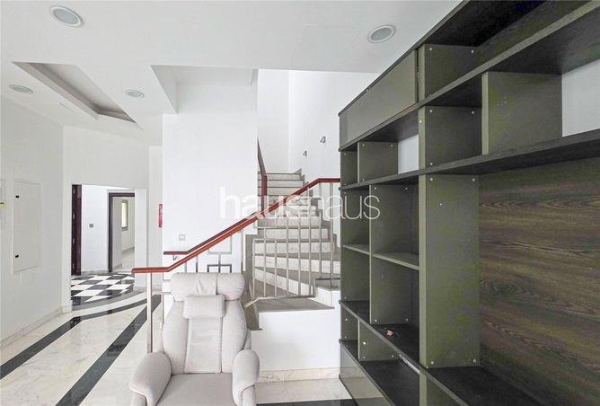 71083975 - صورة العقار 3