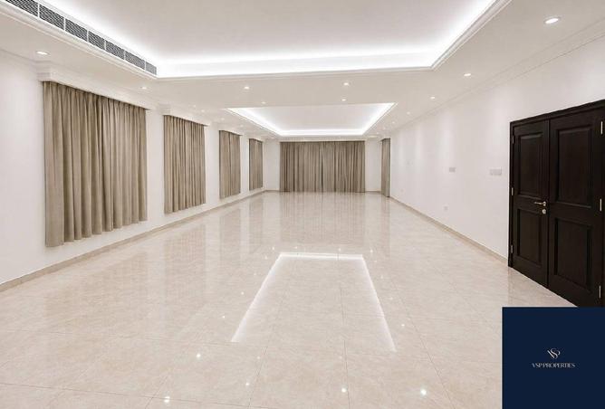 126584328 - Property Image 2