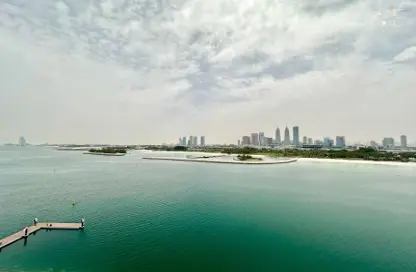 Apartment - 1 Bedroom - 2 Bathrooms for rent in Azure Residences - Palm Jumeirah - Dubai