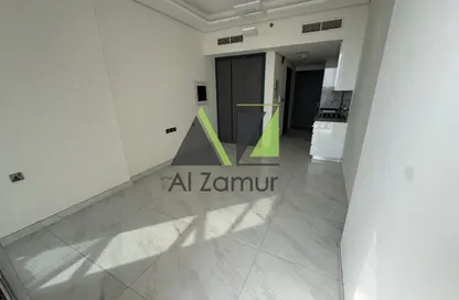 Apartment - 1 Bathroom for rent in Samana Golf Avenue - Dubai Studio City - Dubai