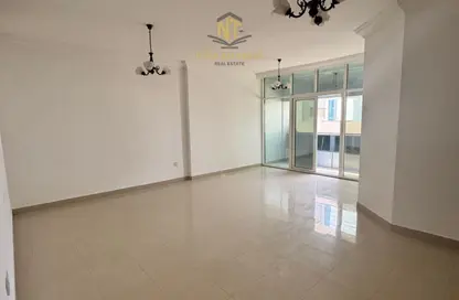 Apartment - 3 Bedrooms - 3 Bathrooms for rent in Al Taawun Street - Al Taawun - Sharjah