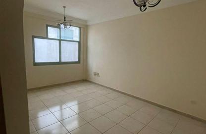 Apartment - 2 Bedrooms - 2 Bathrooms for rent in Qasimia 10 building - Al Mahatta - Al Qasimia - Sharjah