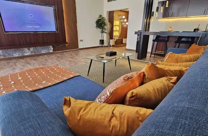 عمارة بالكامل - غرفة نوم - 2 حمامات للايجار في شارع التعاون الجديد - التعاون - الشارقة