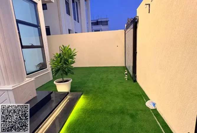 152398215 - Property Image 2