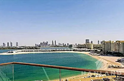 Apartment - 3 Bedrooms - 4 Bathrooms for rent in Sapphire - Tiara Residences - Palm Jumeirah - Dubai