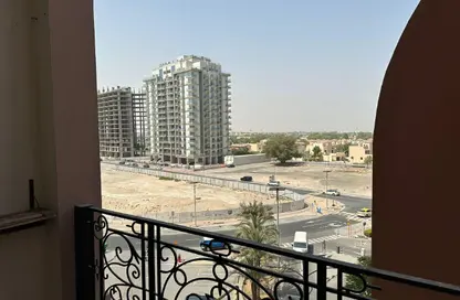 Apartment - 2 Bedrooms - 3 Bathrooms for rent in Venetian - Canal Residence - Dubai Sports City - Dubai