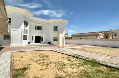Villa - 5 Bedrooms - 5 Bathrooms for rent in Al Mizhar 1 - Al Mizhar - Dubai