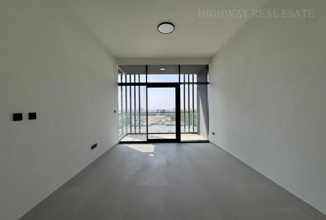 99121775 - Property Image 3