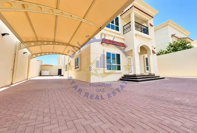 155527414 - Property Image 3