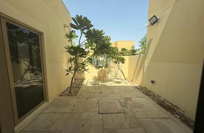 Townhouse - 3 - 5 for rent in Muzera Community - Al Raha Gardens - Abu Dhabi