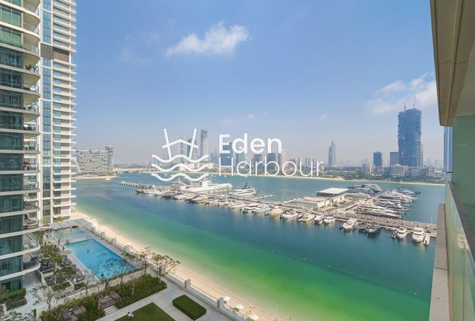 UPGRADED | TURNKEY | EXCLUSIVE photo 3