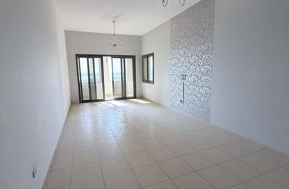 Apartment - 2 - 4 for sale in New Al Taawun Road - Al Taawun - Sharjah